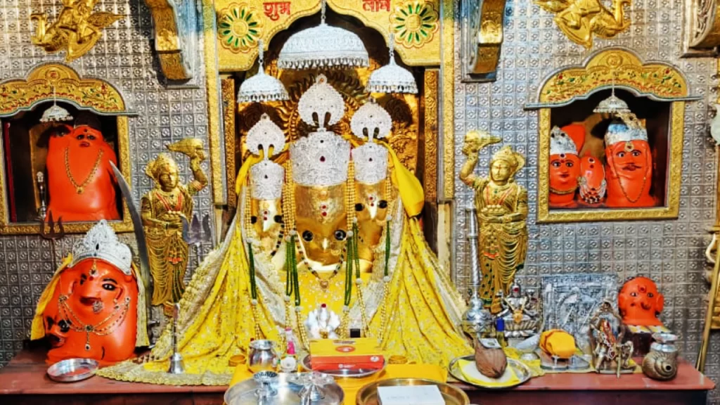 Book Baglamukhi Mata Mandir